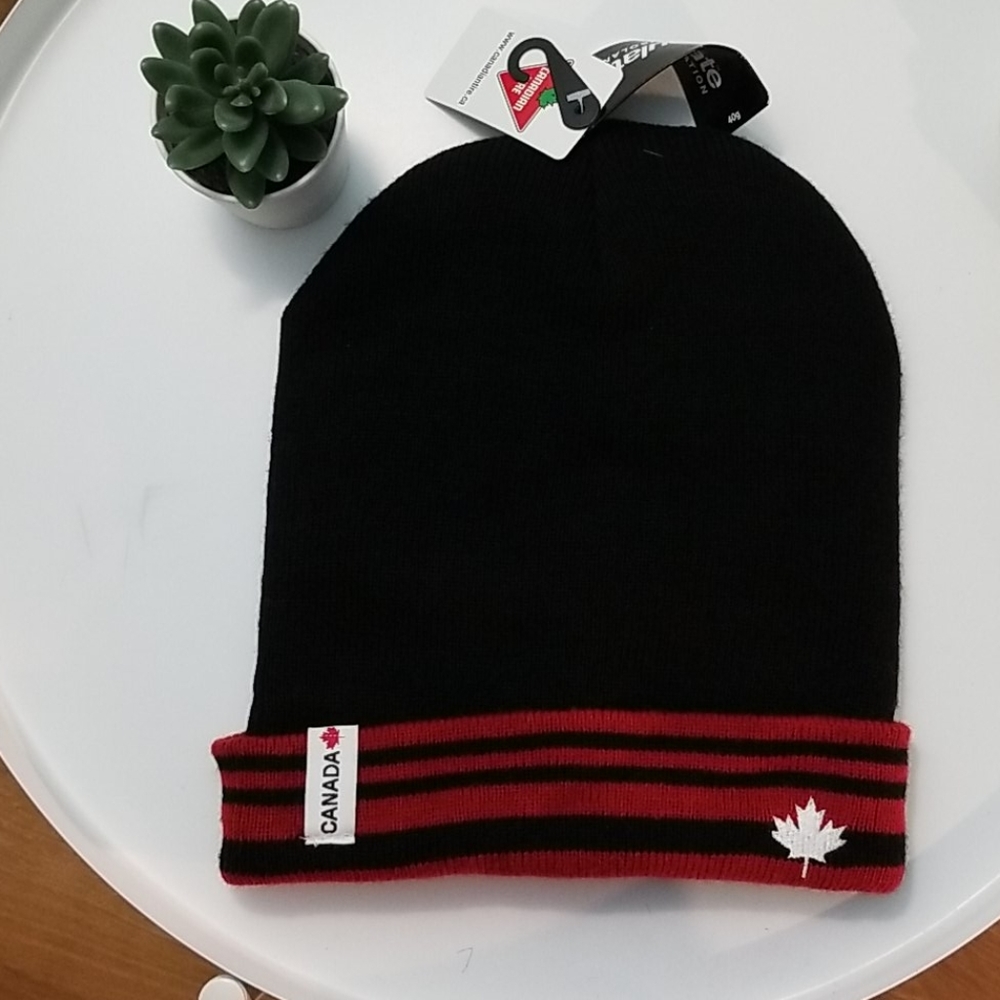 Thinsulate unisex canada hat black L/XL NWT
